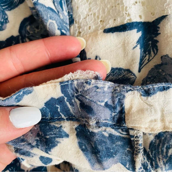 Free People Floral Blouse Blue Sz Small - Picture 10 of 10